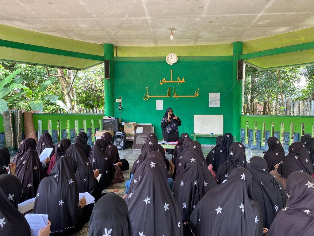 Pondok Pesantren Modern An Najah Cindai Alus Putri - Martapura - Kalimantan Selatan