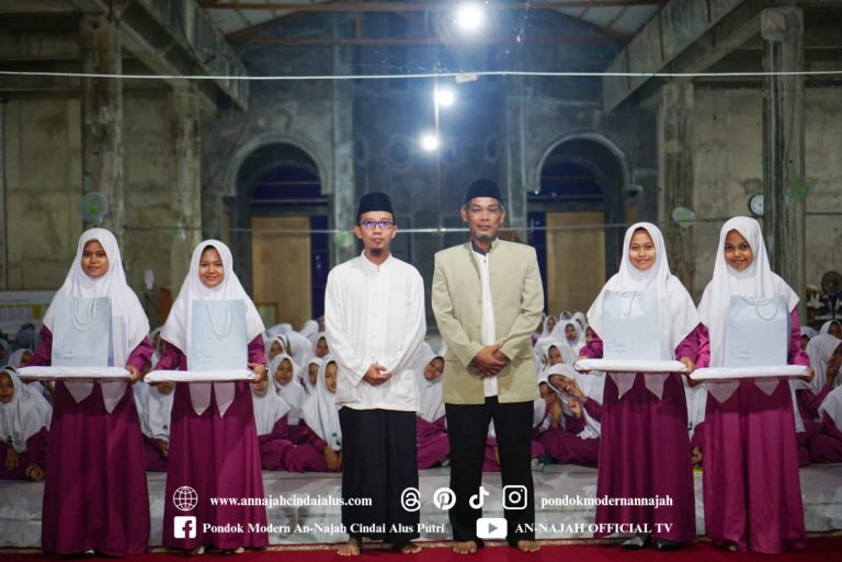Pondok Pesantren Modern AnNajah Cindai Alus Putri, Martapura Kalimantan Selatan